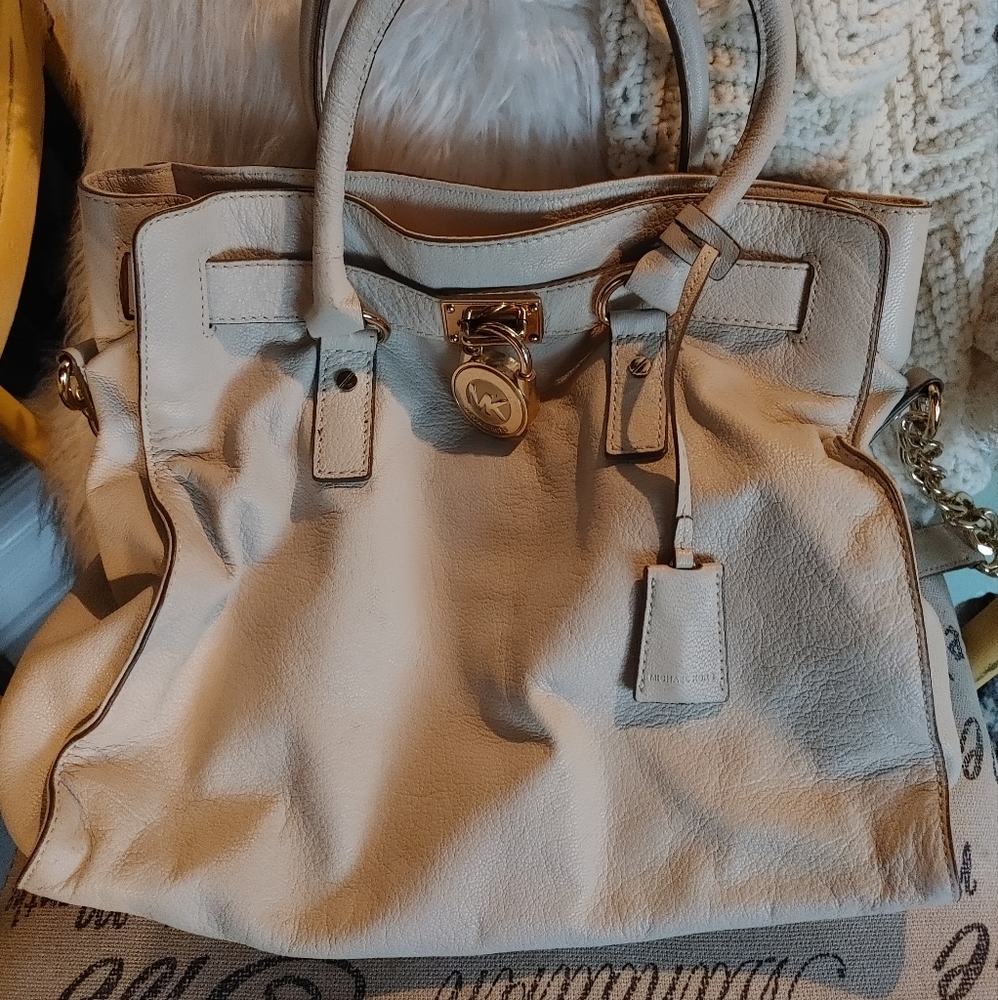 MICHEAL KORS LARGE HAMILTON BAG